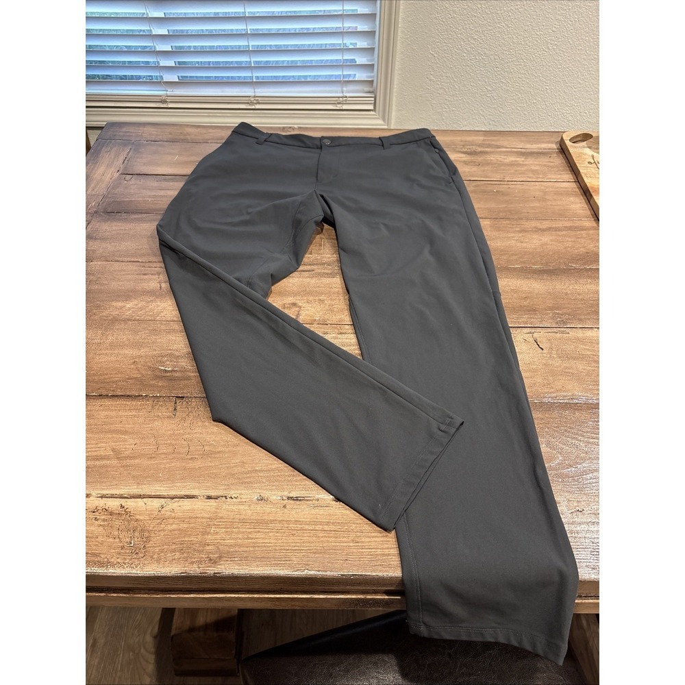 Lululemon Commission Pant Slim Mens Size 34x31 Obsidian Chino Wrinkle Resistant
